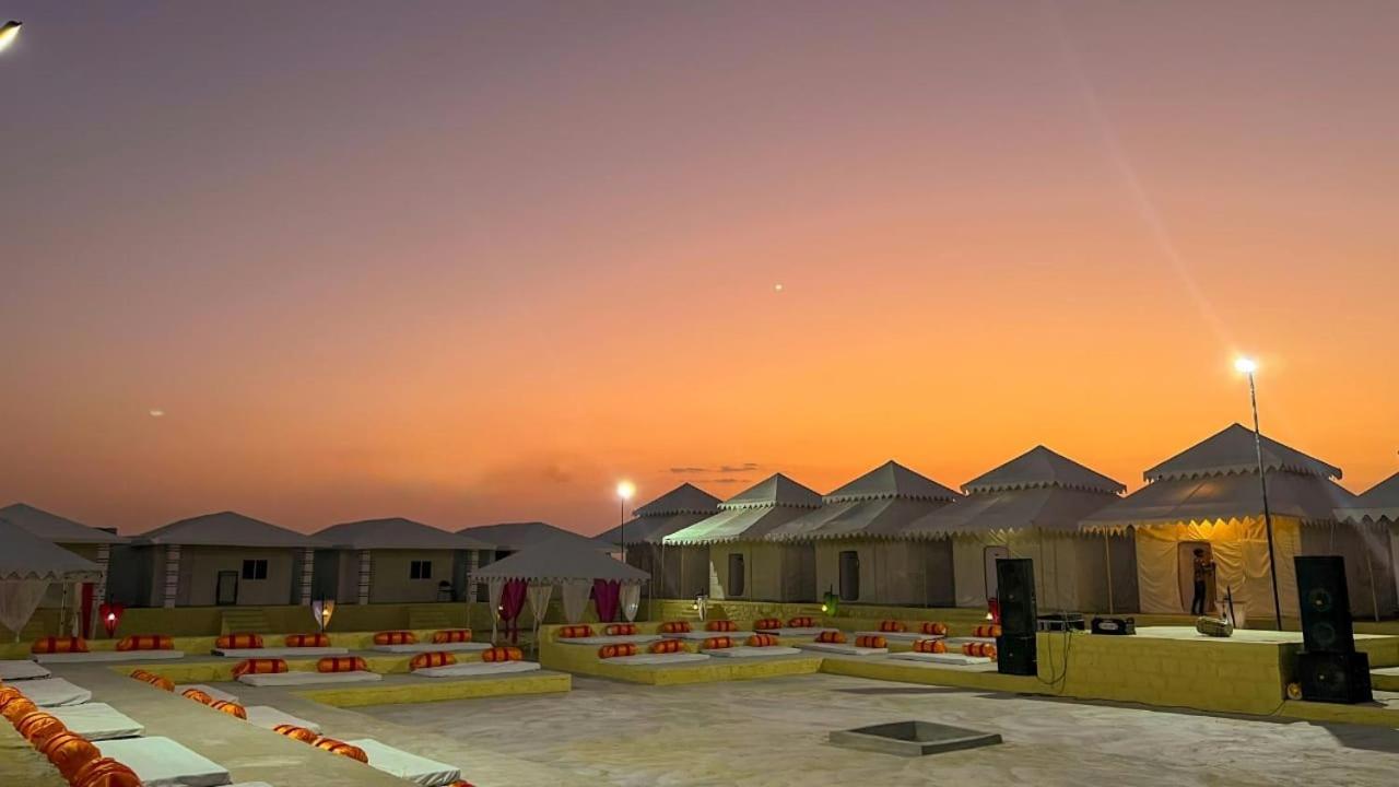 Best Desert Camp In Jaisalmer Red Velvet Екстериор снимка