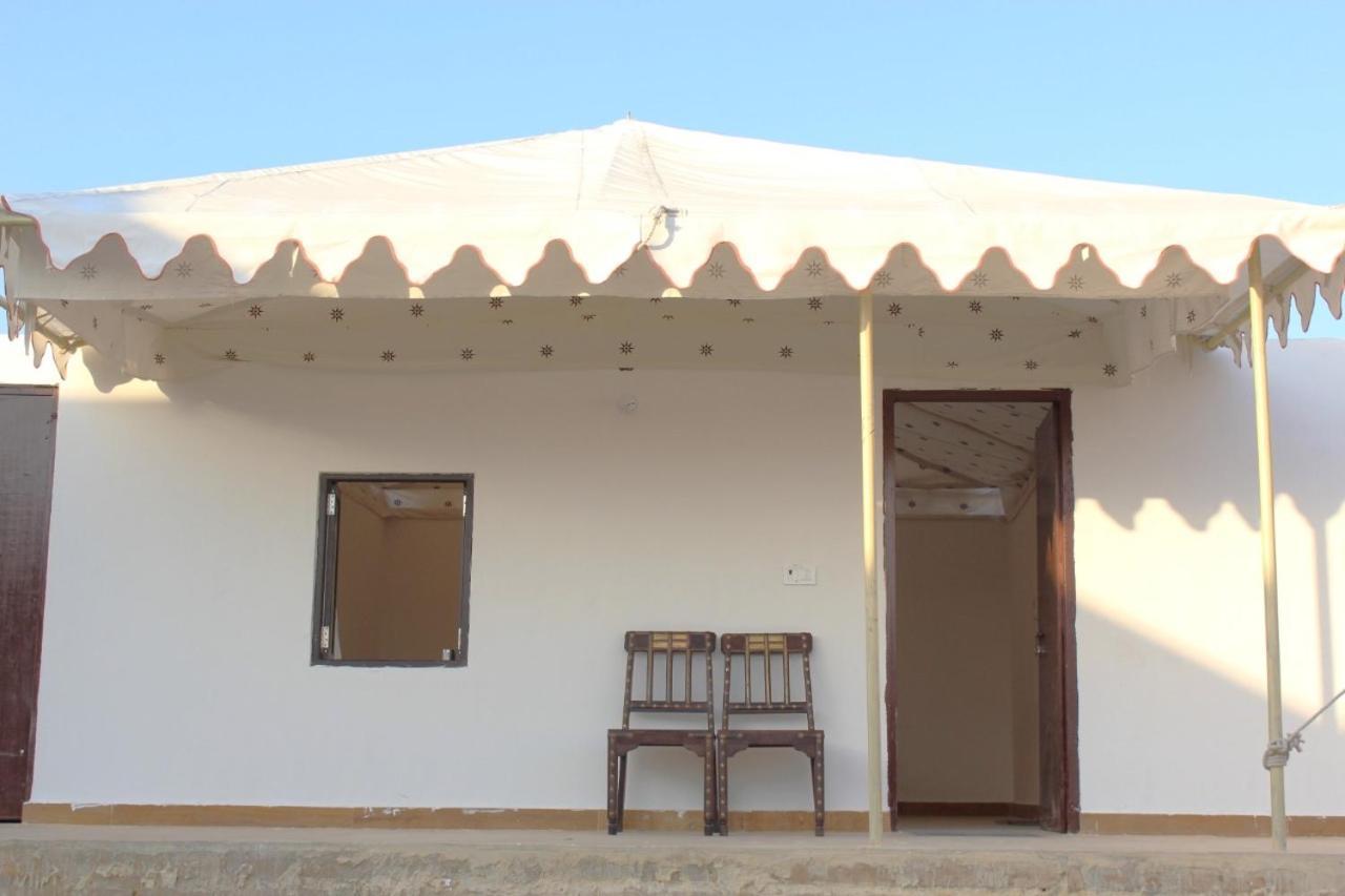 Best Desert Camp In Jaisalmer Red Velvet Екстериор снимка