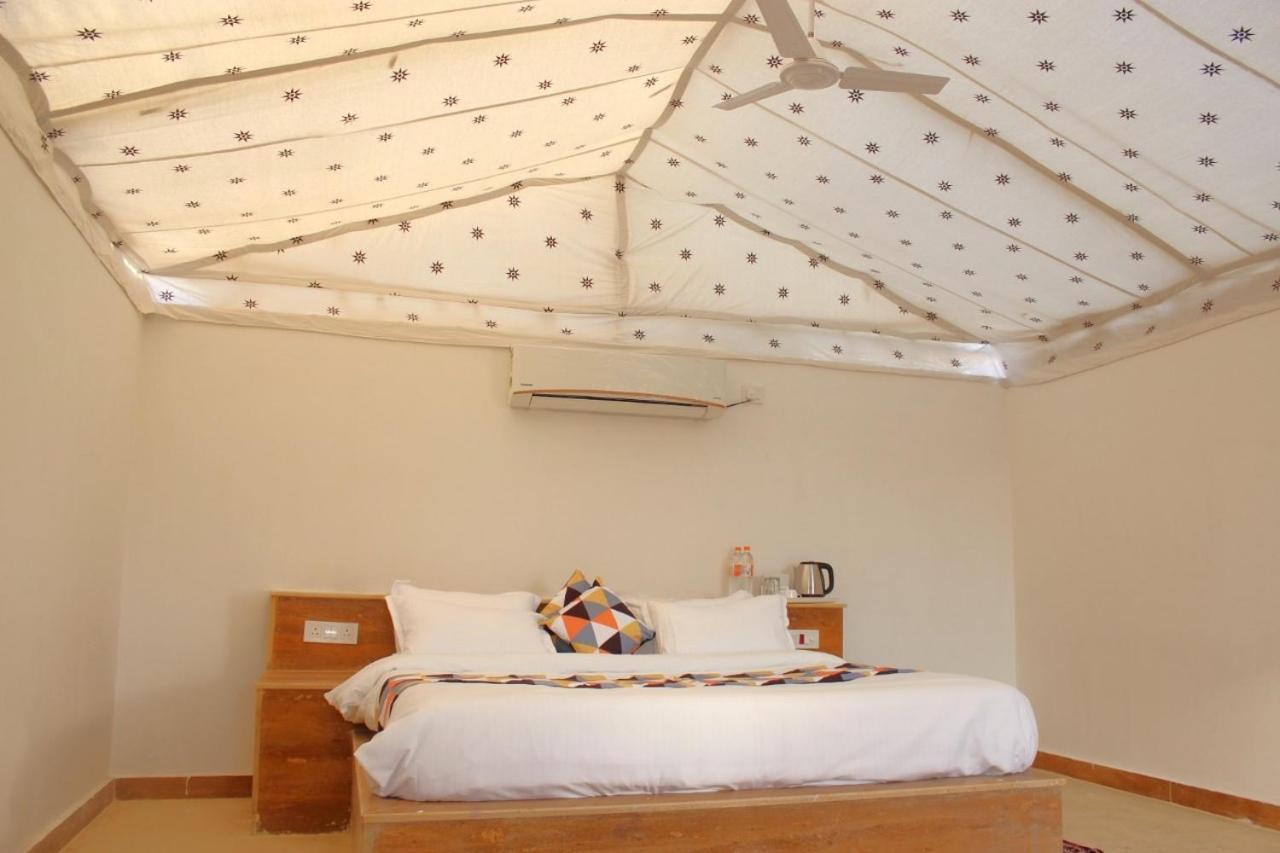 Best Desert Camp In Jaisalmer Red Velvet Екстериор снимка