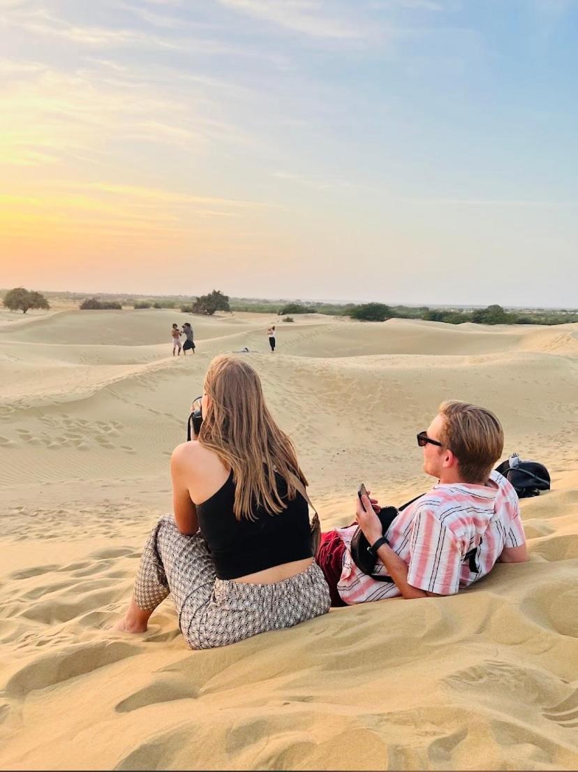 Best Desert Camp In Jaisalmer Red Velvet Екстериор снимка